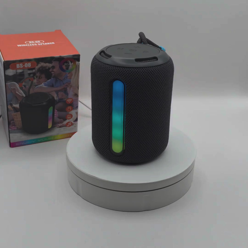 Tragbare Outdoor-Lautsprecher mit RGB-LED-Licht 5W Subwoofer Hohe Ausgangsleistung Batteriebetrieben für 5.3 & Wireless